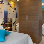 Hotel Adlon - Fronte Mare 3*