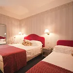 Adlon - Fronte Mare Hotel 3*