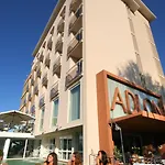 Adlon - Fronte Mare Hotel