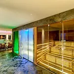 Hotel Adlon - Fronte Mare