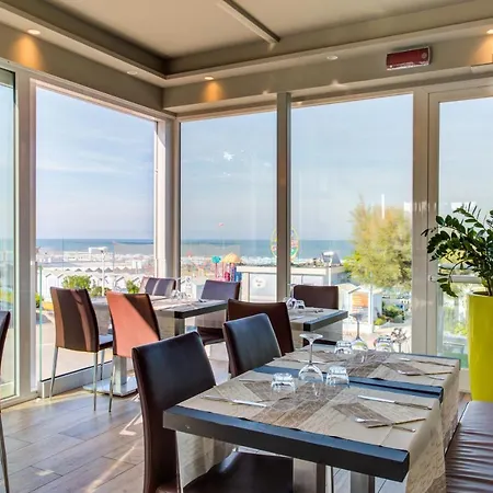 Hotell Adlon - Fronte Mare