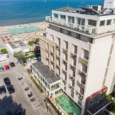 Adlon - Fronte Mare 3* Riccione