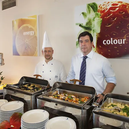 Adlon - Fronte Mare Hotell