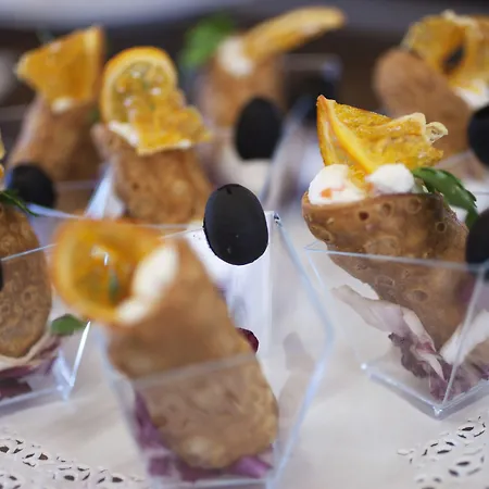 Adlon - Fronte Mare Hotell 3*