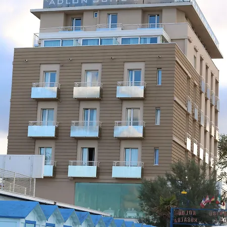 Adlon - Fronte Mare Hotell