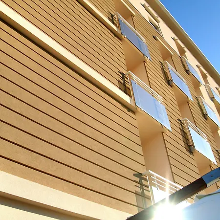 Adlon - Fronte Mare Hotel Riccione