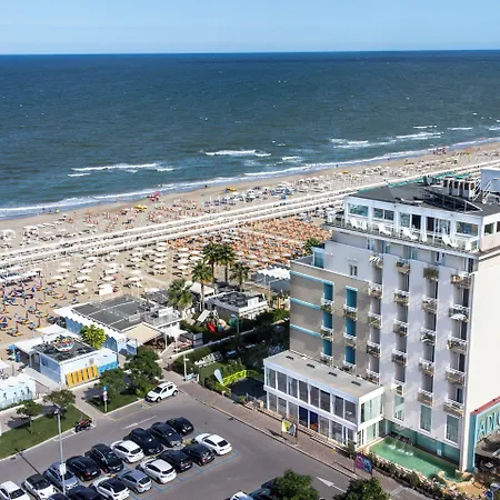 Adlon - Fronte Mare Hotell