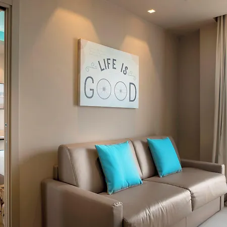 Adlon - Fronte Mare 3* Riccione