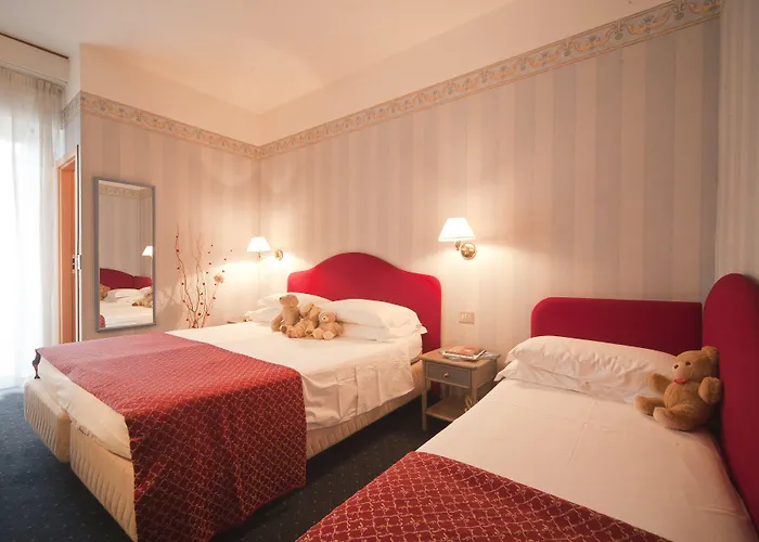 Adlon - Fronte Mare Hotel 3*