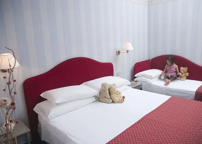 Adlon - Fronte Mare Hotel 3*