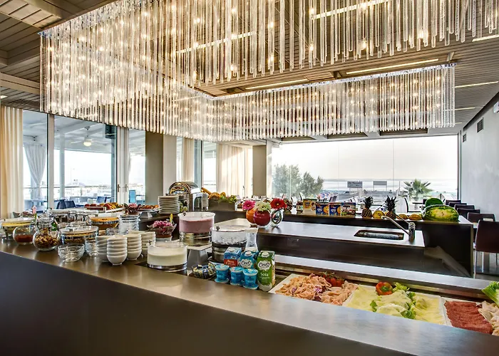 Adlon - Fronte Mare Hotel 3*