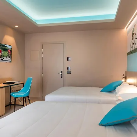 Adlon - Fronte Mare Riccione