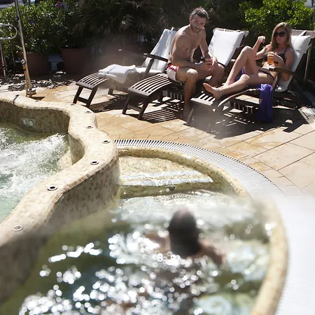 Otel Adlon - Fronte Mare 3*