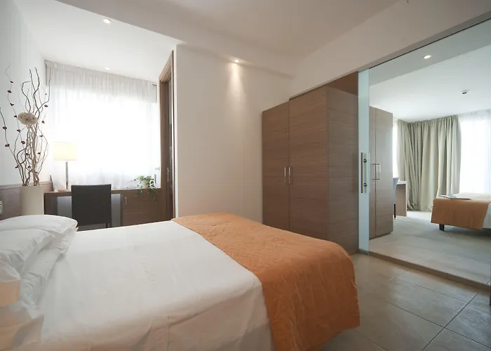 Adlon - Fronte Mare 3* Riccione