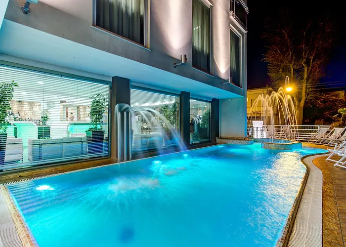 Adlon - Fronte Mare Hotel Riccione