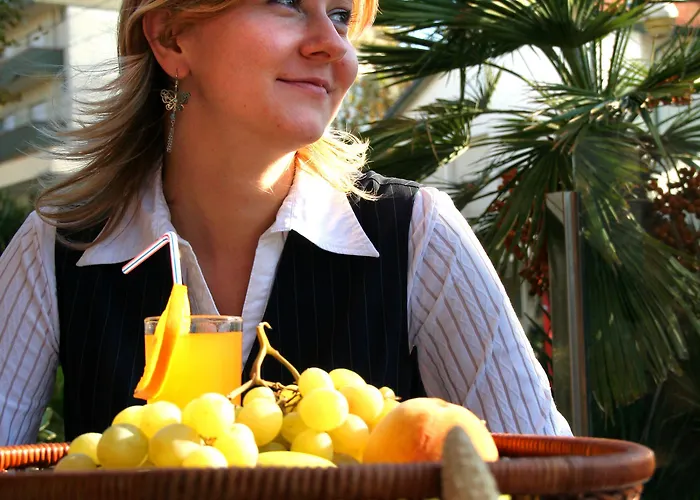 Adlon - Fronte Mare Hotel