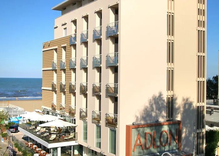 Adlon - Fronte Mare 3* Riccione