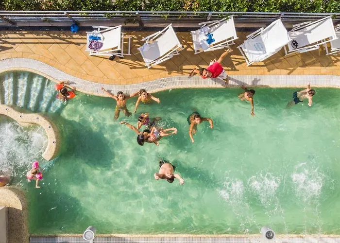 Adlon - Fronte Mare Hotel Riccione