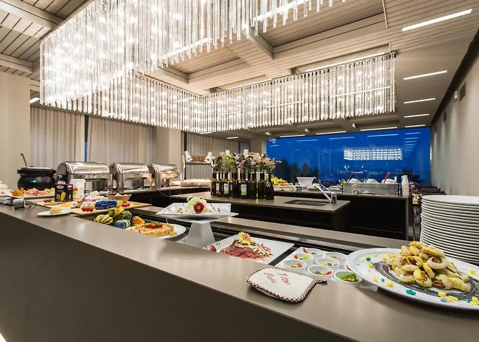 Adlon - Fronte Mare Hotel Riccione